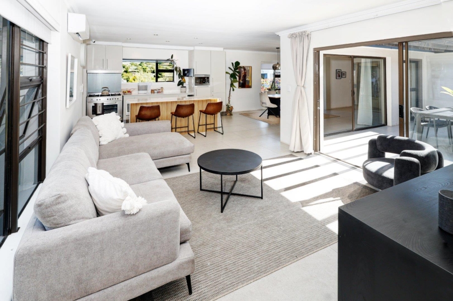 4 Bedroom Property for Sale in Loevenstein Western Cape
